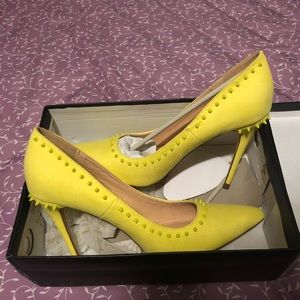 Yellow heels